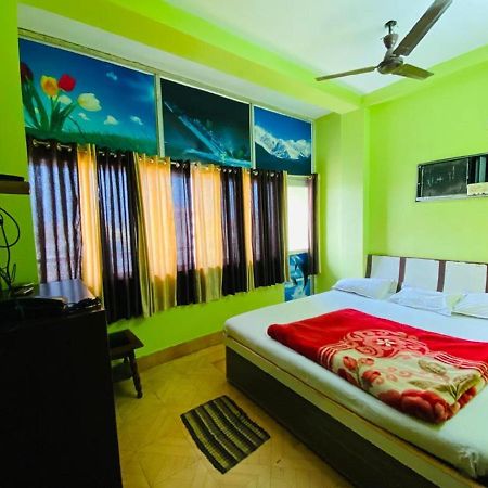 Staymaker Hotel Prerana Tarapith Εξωτερικό φωτογραφία