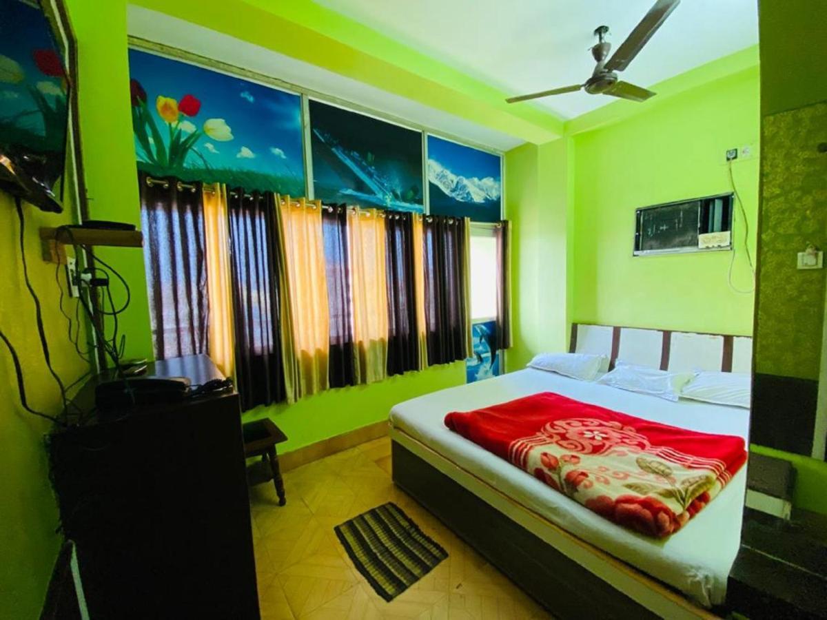 Staymaker Hotel Prerana Tarapith Εξωτερικό φωτογραφία